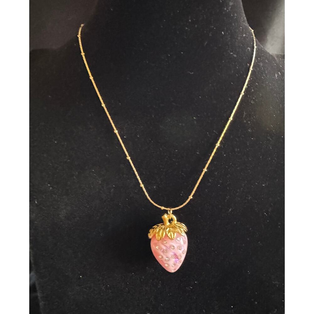 New Gold Tone Strawberry Pendant Necklace Rhinestone Pink Charm 16-18”  N210